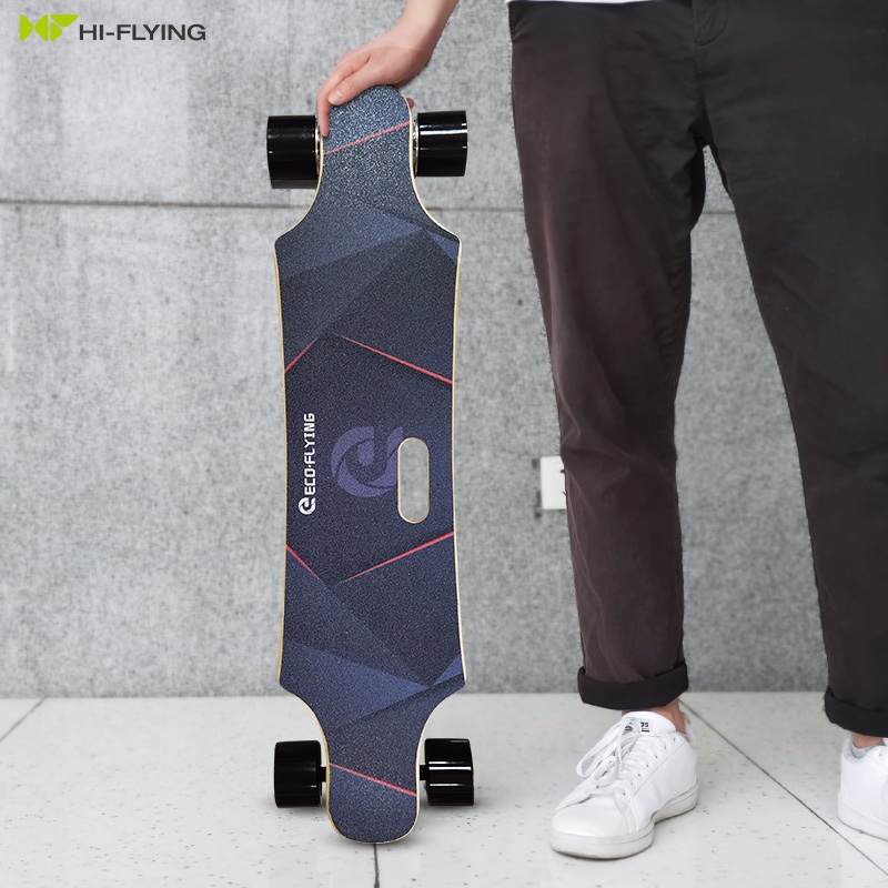 Skateboard Electrique Eco-flying avec télécommande sans Fil, Vitesse Maximal 20 KM/H, Moteur brushless 350W Longboard Électrique